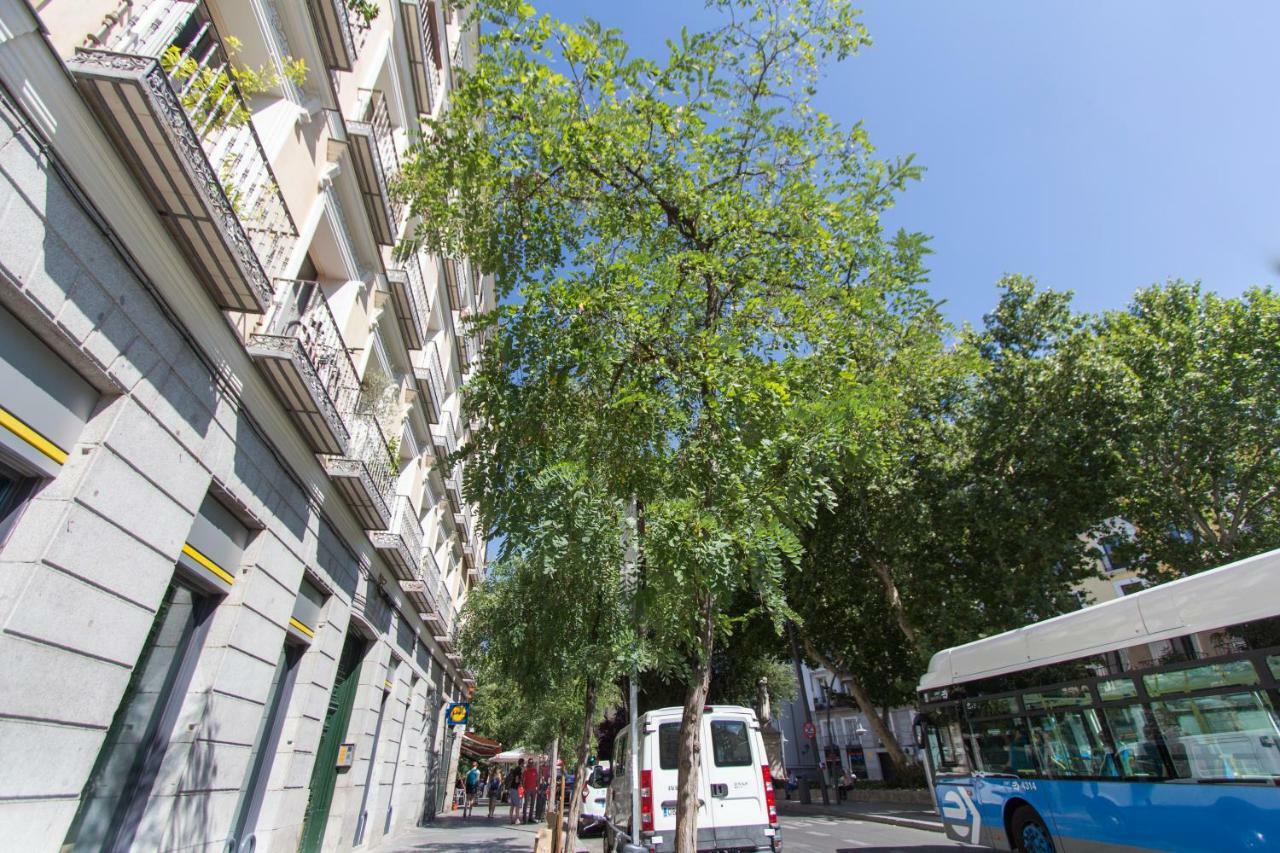 Homelike Plaza Mayor Madrid Eksteriør bilde